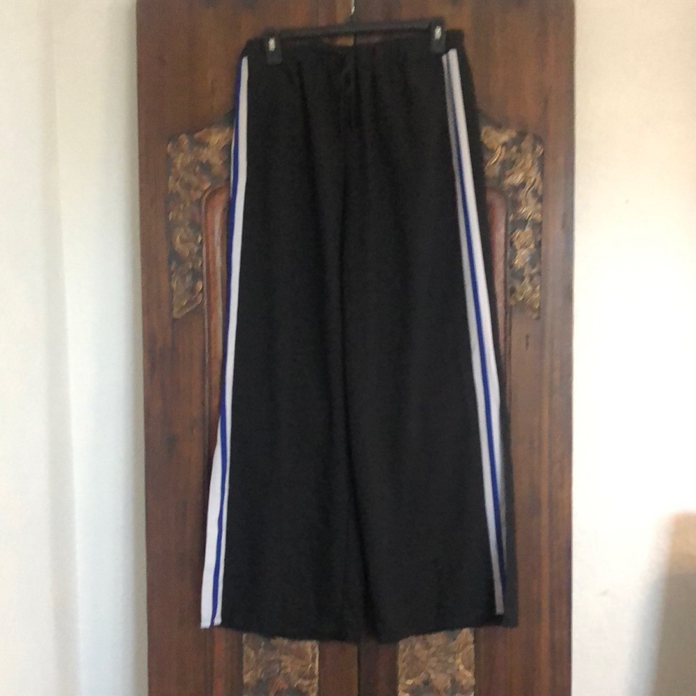 Women Black Wide Leg Pant